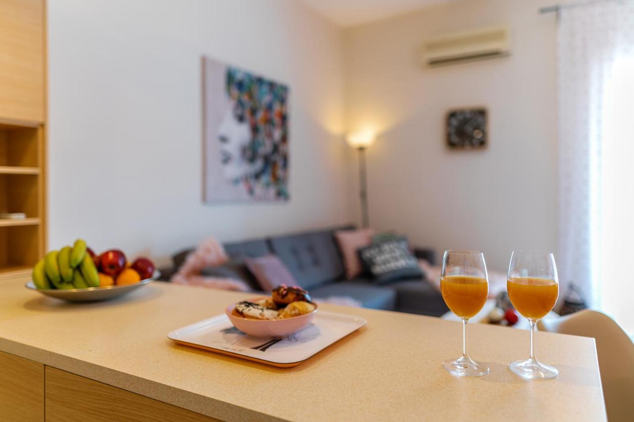 Tres Jolie - Stylish Cityheart Apartment Rethimnon Buitenkant foto